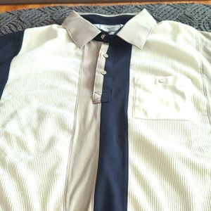 Off white, tan and black short sleeve knit banded bottom shirt xxl